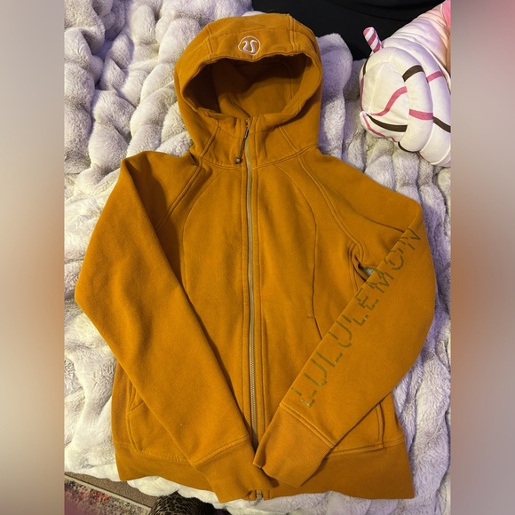 lululemon athletica Tops - Lululemon hoodie!